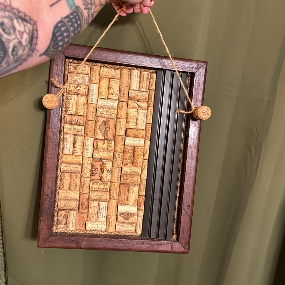 Wine Cork Bulletin Board Wine Cork Shadowbox Hanging Wine Cork Art Decor - Picture 7 of 10